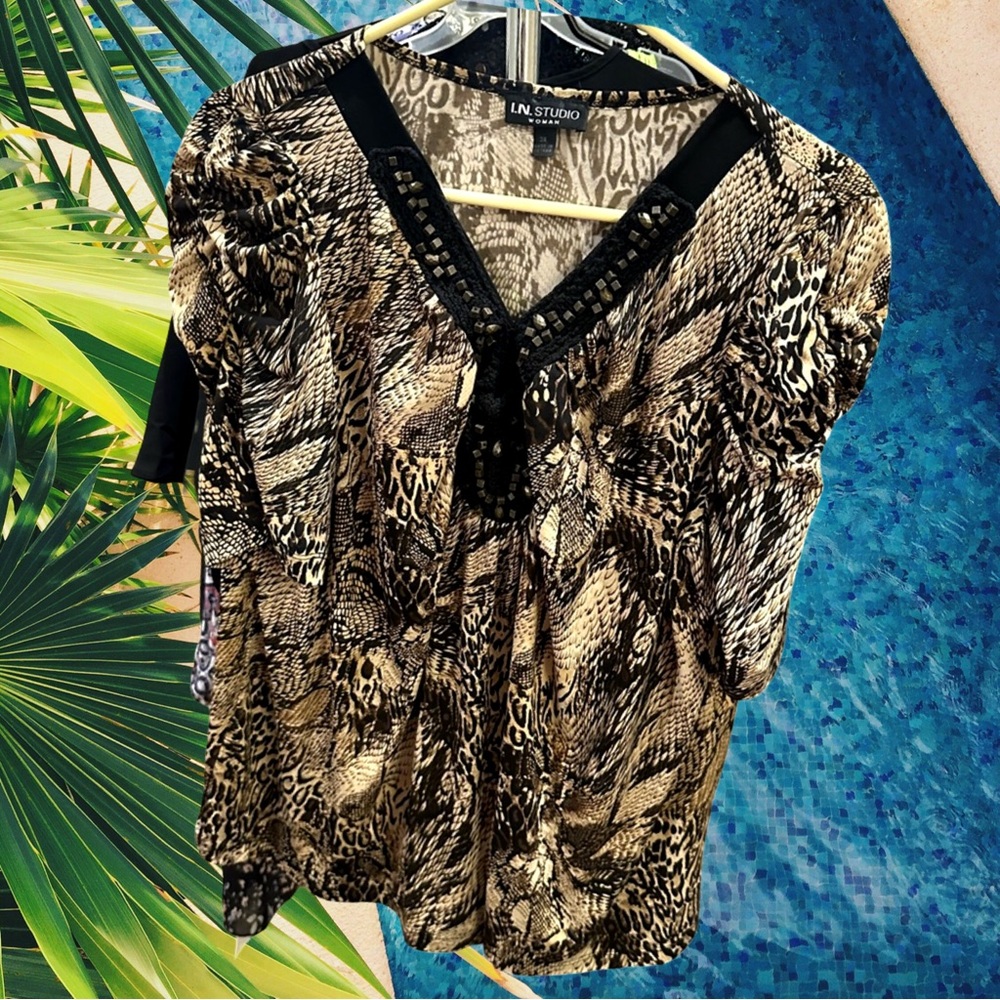 I.N. Studio Women's Brown Animal Print Blouse